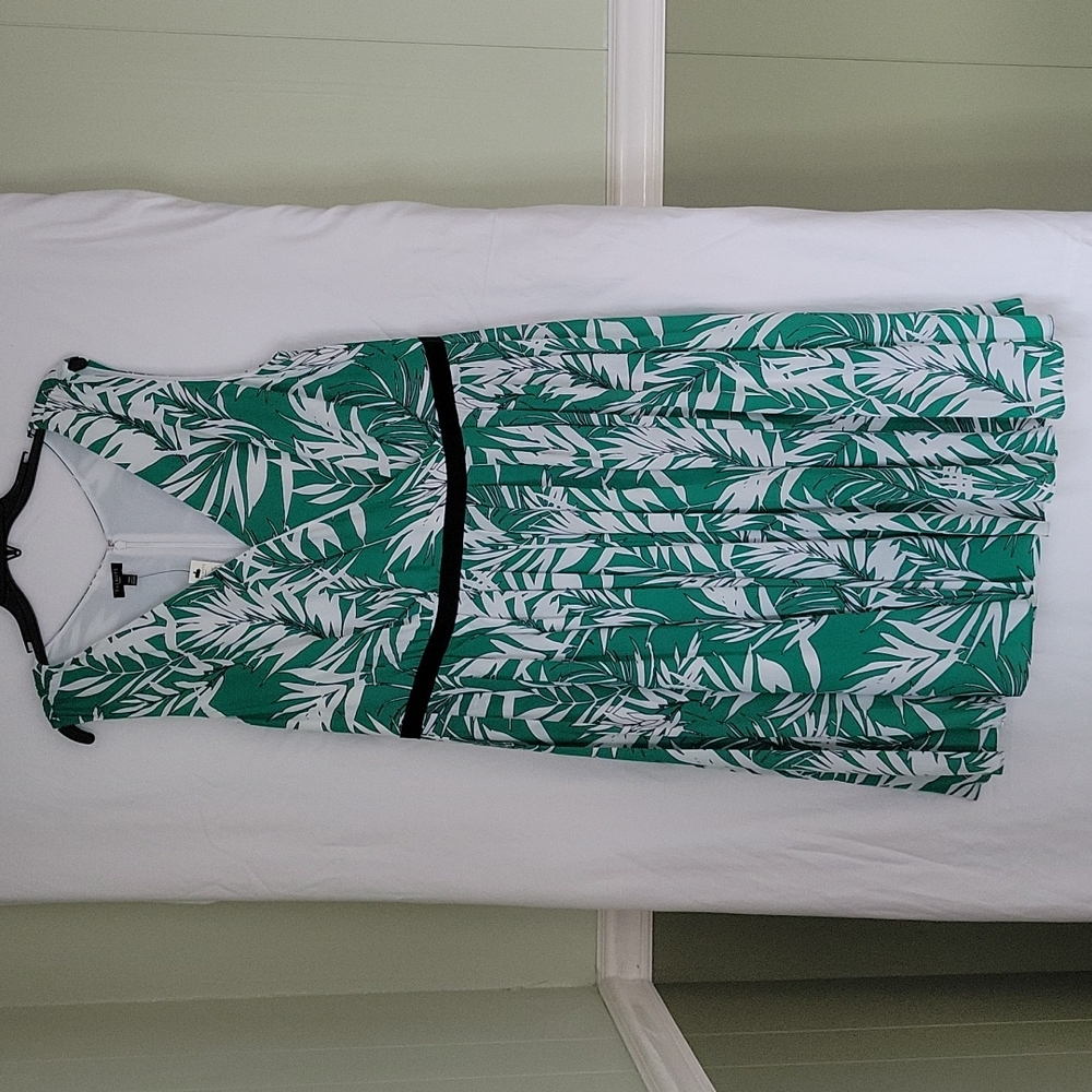 Talbots green and white sleeveless dress; size 14w.